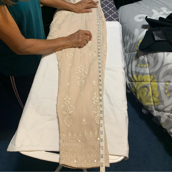 BRAND NEW! Bisou NYC Mon Ange Jumpsuit. Ecru/Beige Color. Size S/M - Picture 16 of 16